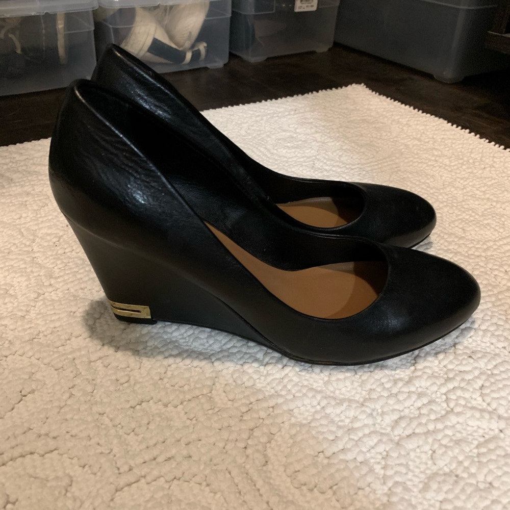 New ALDO Black Leather Wedge Heels - 7